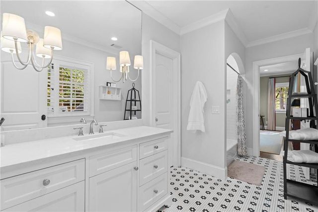 2591 Hyde Manor Drive NW, Atlanta, GA 30327