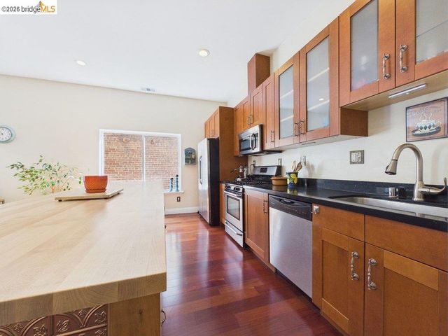 1488 14Th St A, Oakland, CA 94607