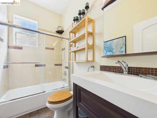 1488 14Th St A, Oakland, CA 94607