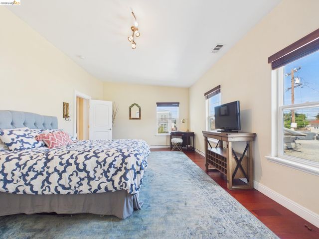 1488 14Th St A, Oakland, CA 94607