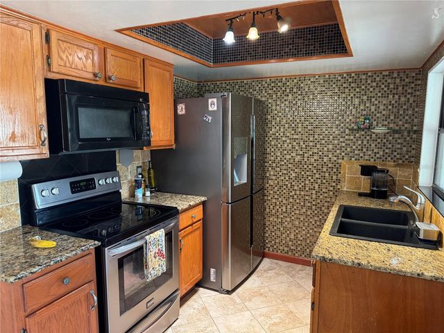 1833 MATTERHORN DRIVE, Orlando, FL 32818