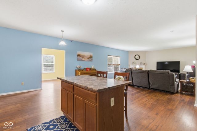 13858 Keams Drive, Fishers, IN 46038