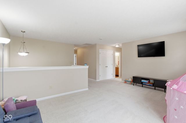 13858 Keams Drive, Fishers, IN 46038