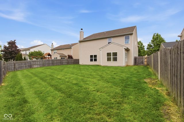 13858 Keams Drive, Fishers, IN 46038