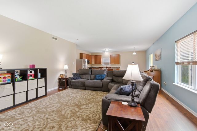 13858 Keams Drive, Fishers, IN 46038