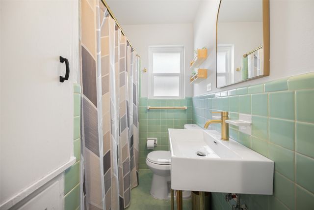 6569 Ascot Lane, Dallas, TX 75214