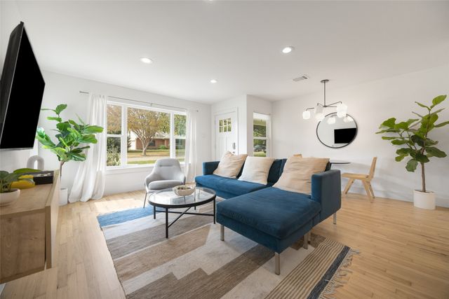 6569 Ascot Lane, Dallas, TX 75214