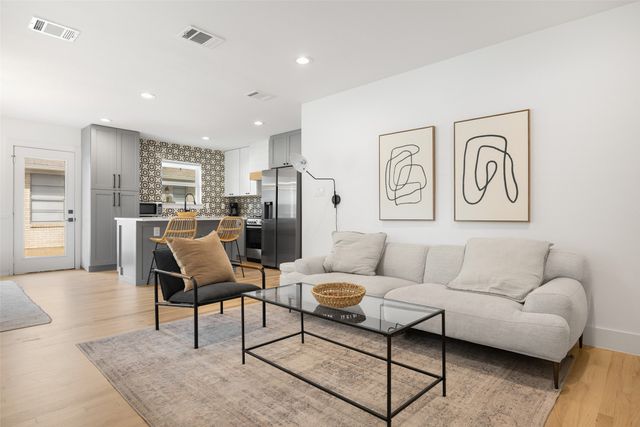 6569 Ascot Lane, Dallas, TX 75214