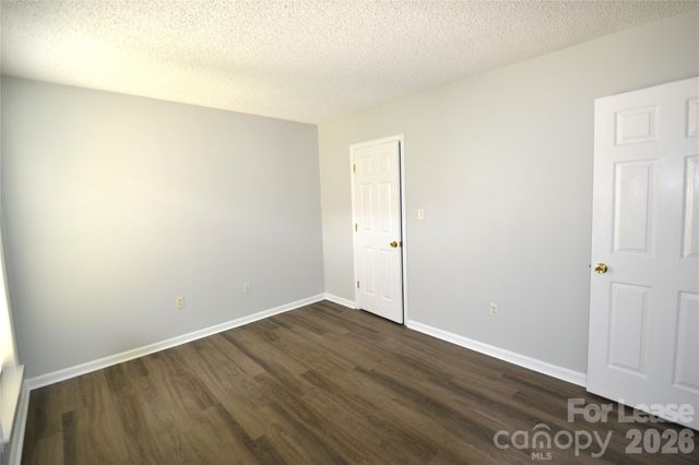 7124 Winery Lane, Charlotte, NC 28227