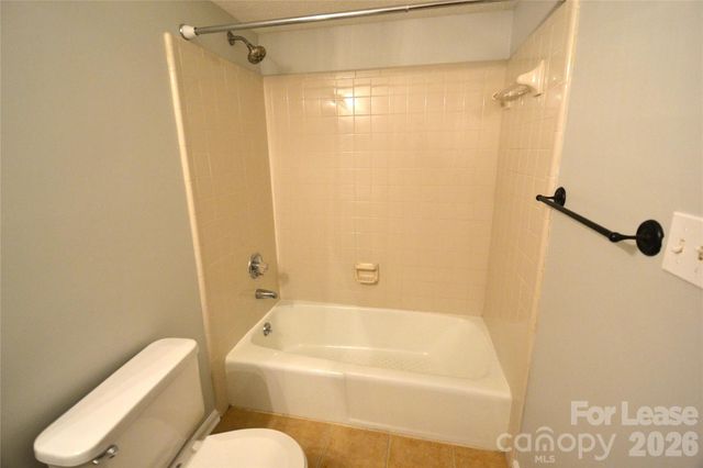 7124 Winery Lane, Charlotte, NC 28227