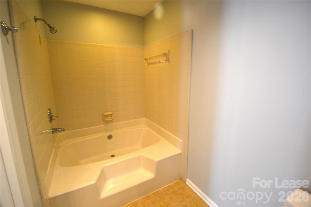 7124 Winery Lane, Charlotte, NC 28227