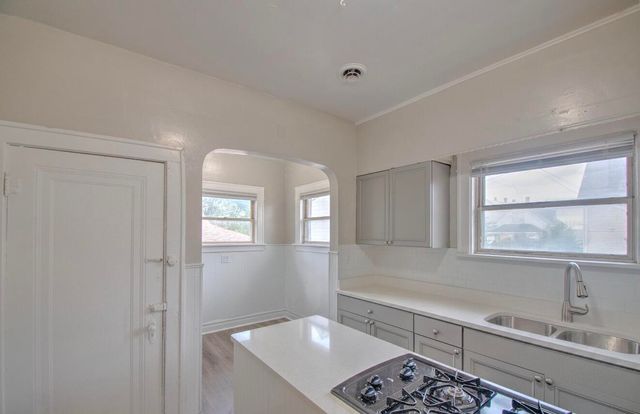 612 W 149th Street, East Chicago, IN 46312