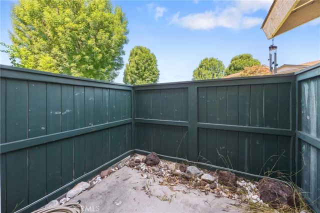 8174 Glengarry Green, Buena Park, CA 90621