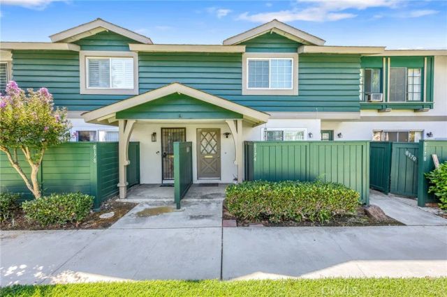 8174 Glengarry Green, Buena Park, CA 90621