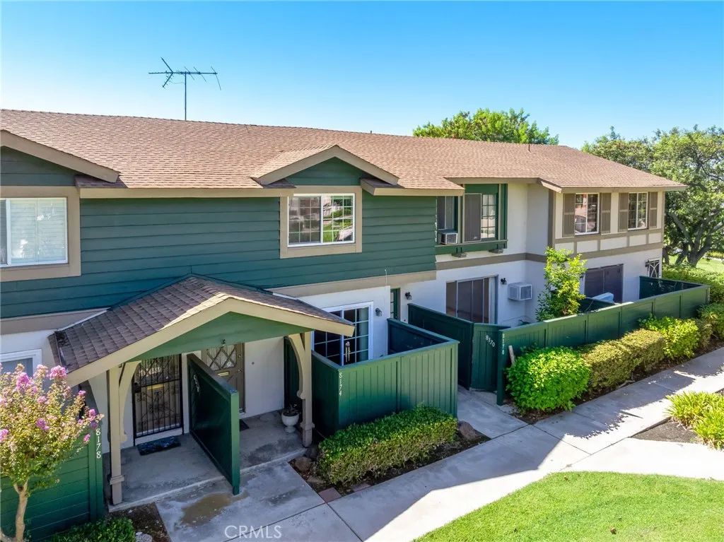 8174 Glengarry Green, Buena Park, CA 90621