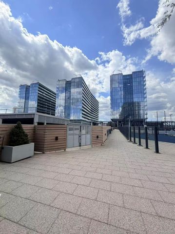 131-05 40TH Road 15D, Flushing, NY 11354