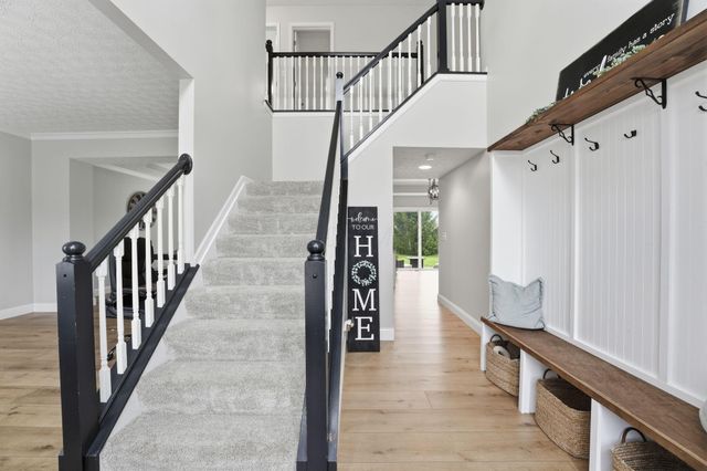 6895 Kellogg Drive, Powell, OH 43065