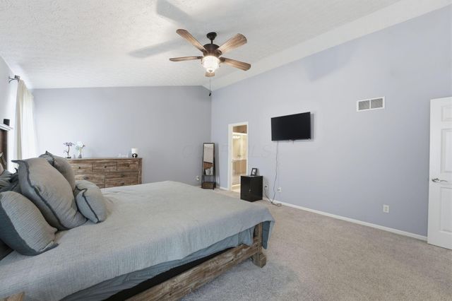 6895 Kellogg Drive, Powell, OH 43065