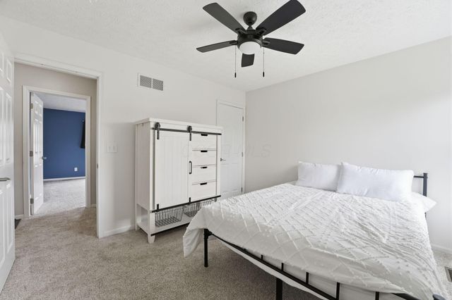 6895 Kellogg Drive, Powell, OH 43065