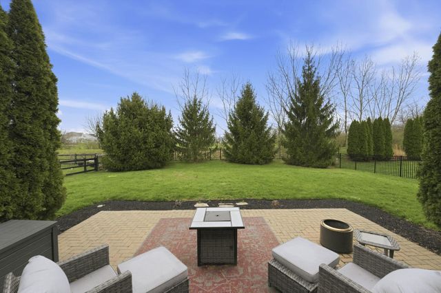 6895 Kellogg Drive, Powell, OH 43065