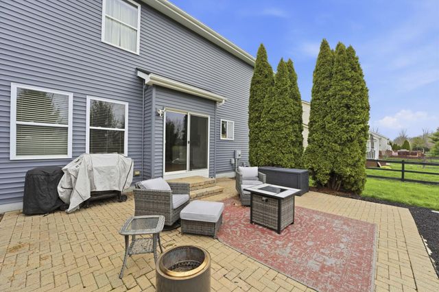 6895 Kellogg Drive, Powell, OH 43065