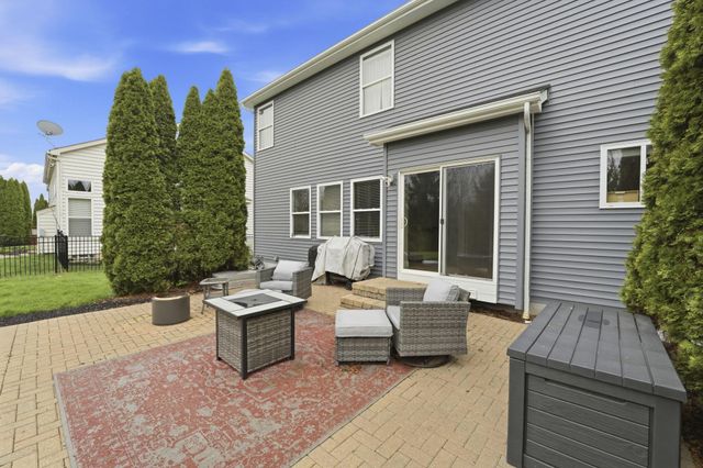 6895 Kellogg Drive, Powell, OH 43065