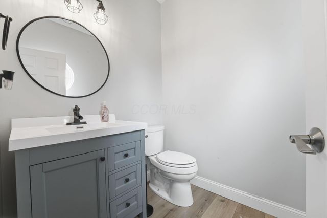 6895 Kellogg Drive, Powell, OH 43065