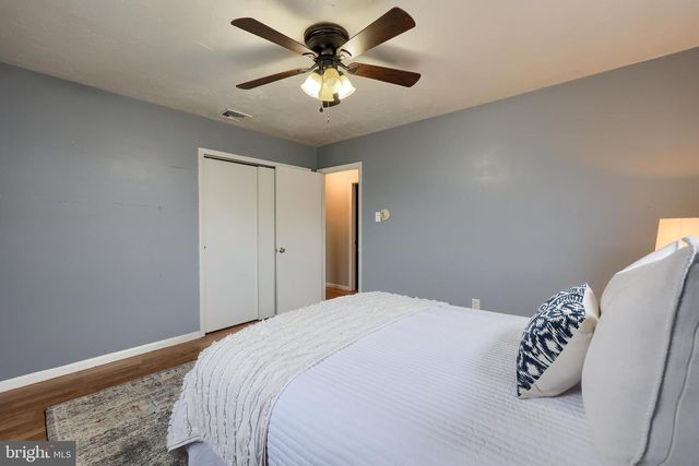 2624 DANIELLE DR, Dover, PA 17315