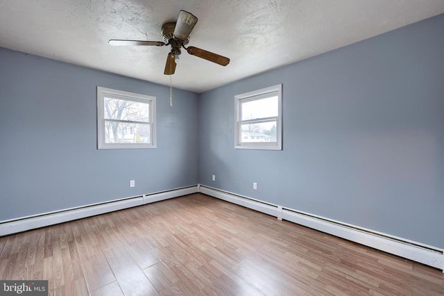 2624 DANIELLE DR, Dover, PA 17315