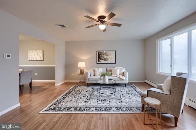 2624 DANIELLE DR, Dover, PA 17315