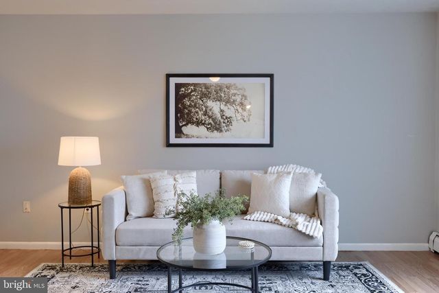 2624 DANIELLE DR, Dover, PA 17315