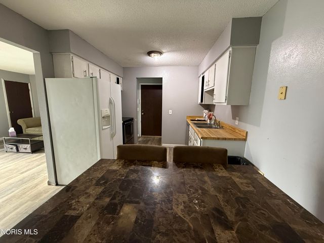 4519 W Bancroft Street, 39, Toledo, OH 43615