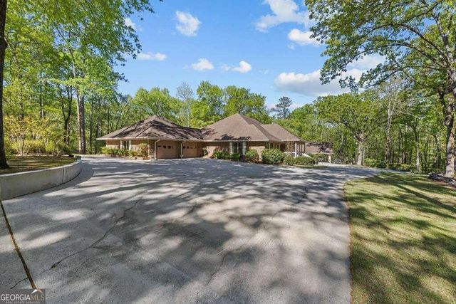 2090 North Jefferson Street NE, Milledgeville, GA 31061