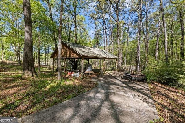 2090 North Jefferson Street NE, Milledgeville, GA 31061
