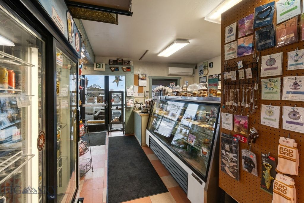 6410 Jackrabbit Lane, Belgrade, MT 59714 photo 8