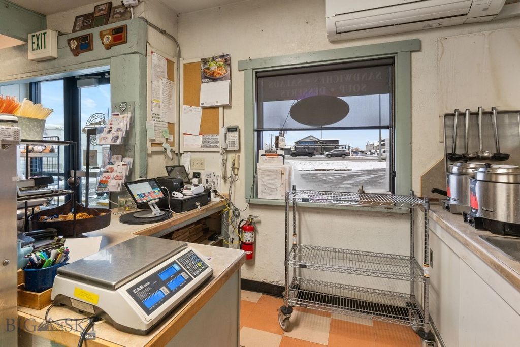 6410 Jackrabbit Lane, Belgrade, MT 59714 photo 9