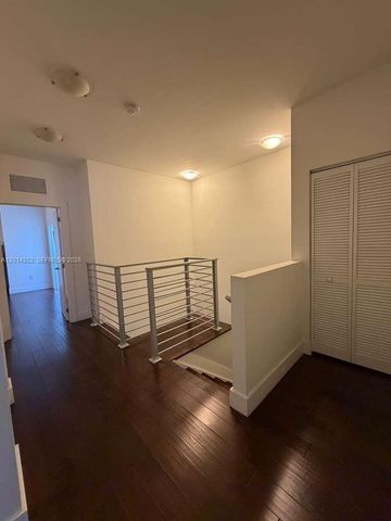 7187 NW 103 PATH 7187, Miami, FL 33178