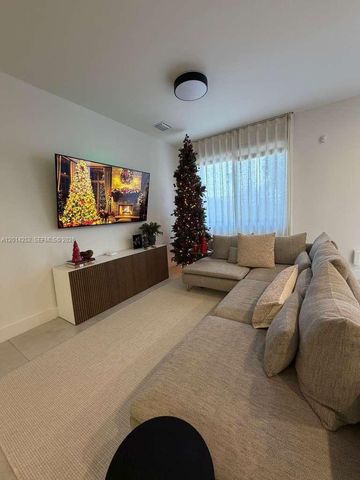 7187 NW 103 PATH 7187, Miami, FL 33178
