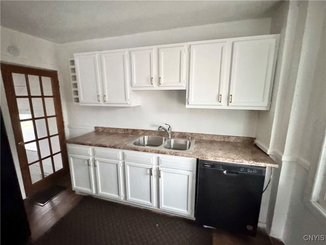 402 Riverside Drive, Rome, NY 13440