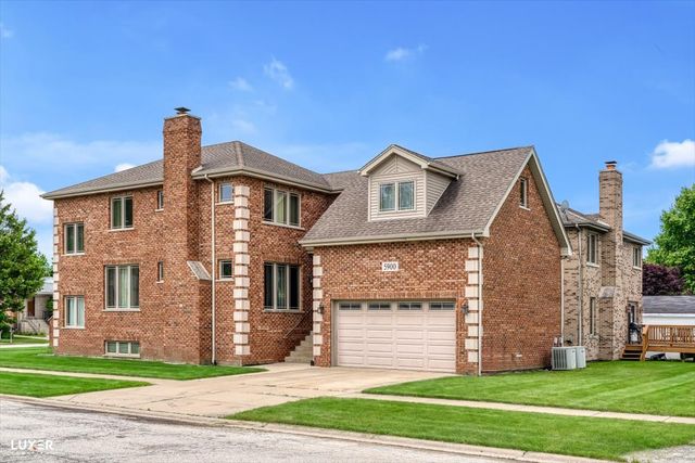 5900 W 90TH Street, Oak Lawn, IL 60453