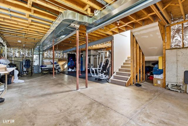 5900 W 90TH Street, Oak Lawn, IL 60453