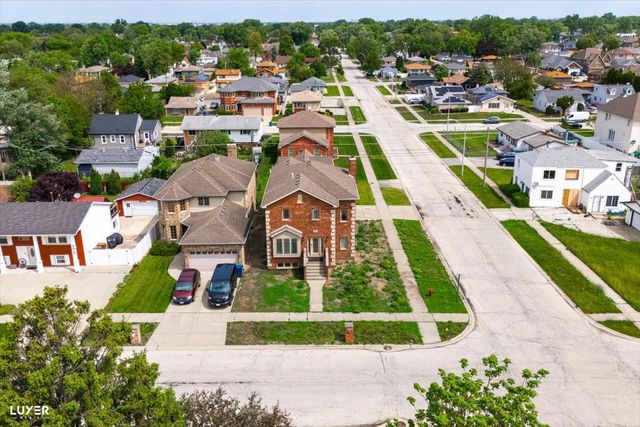 5900 W 90TH Street, Oak Lawn, IL 60453