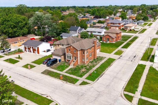 5900 W 90TH Street, Oak Lawn, IL 60453