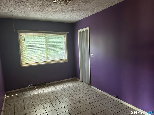 7 Harmon Drive, New Fairfield, CT 06812