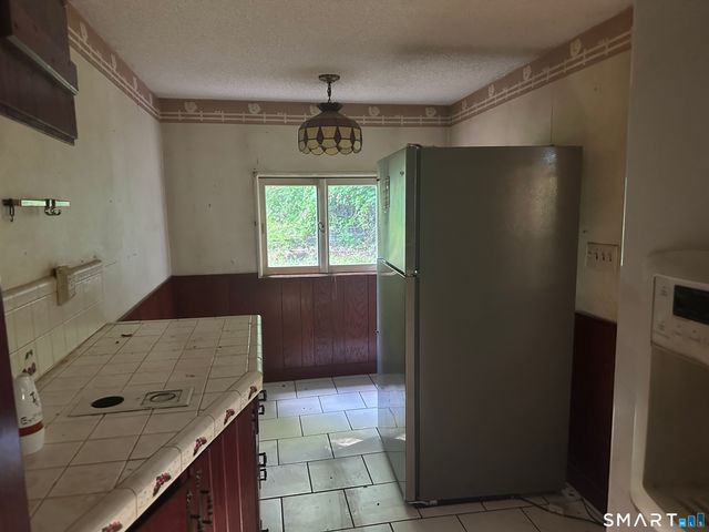7 Harmon Drive, New Fairfield, CT 06812