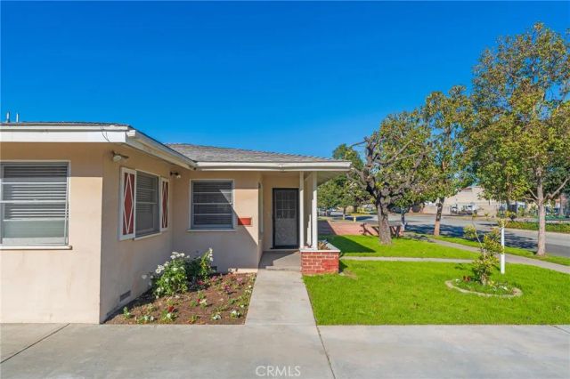 1241 S Walnut, Anaheim, CA 92802