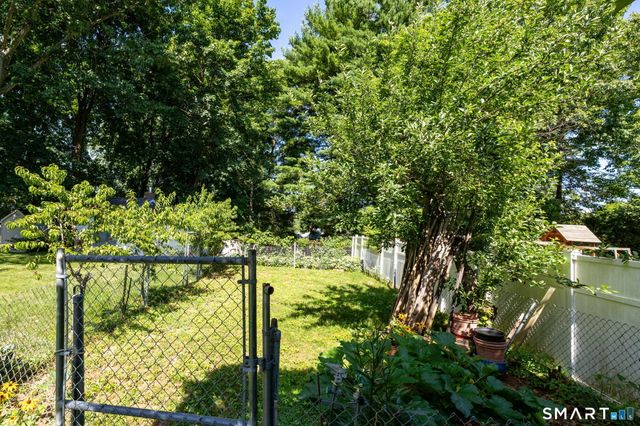 20 Terrace Road, Wethersfield, CT 06109