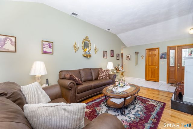 20 Terrace Road, Wethersfield, CT 06109