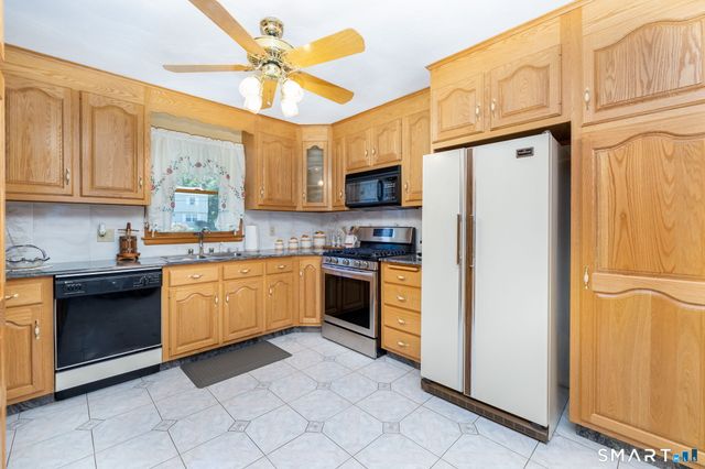 20 Terrace Road, Wethersfield, CT 06109