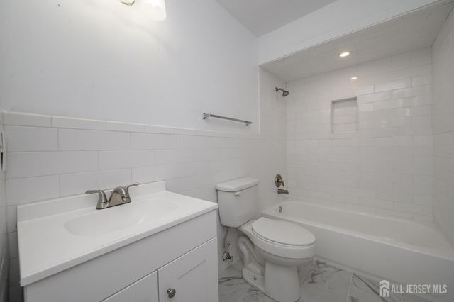 805 Darlington Drive, Old Bridge, NJ 08857